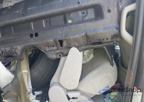 2018 Toyota Sienna Le 8 Passenger из США, поврежденный, VIN 5TDKZ3DC2JS906556